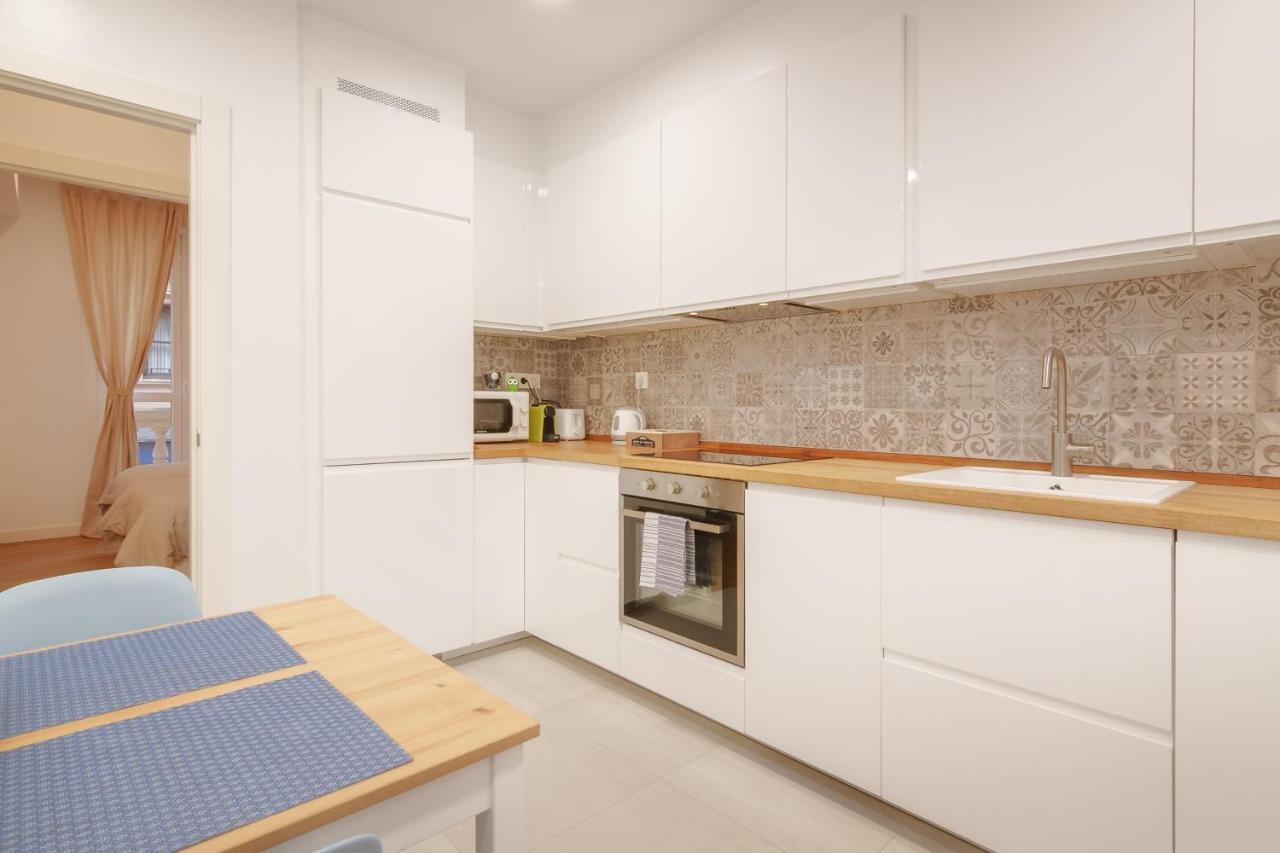 Modern Lovely House Guggenheim บิลเบา ภายนอก รูปภาพ